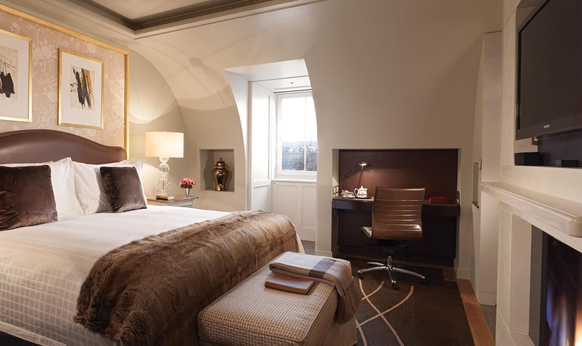 Four Seasons Des Bergues Hotel Geneva